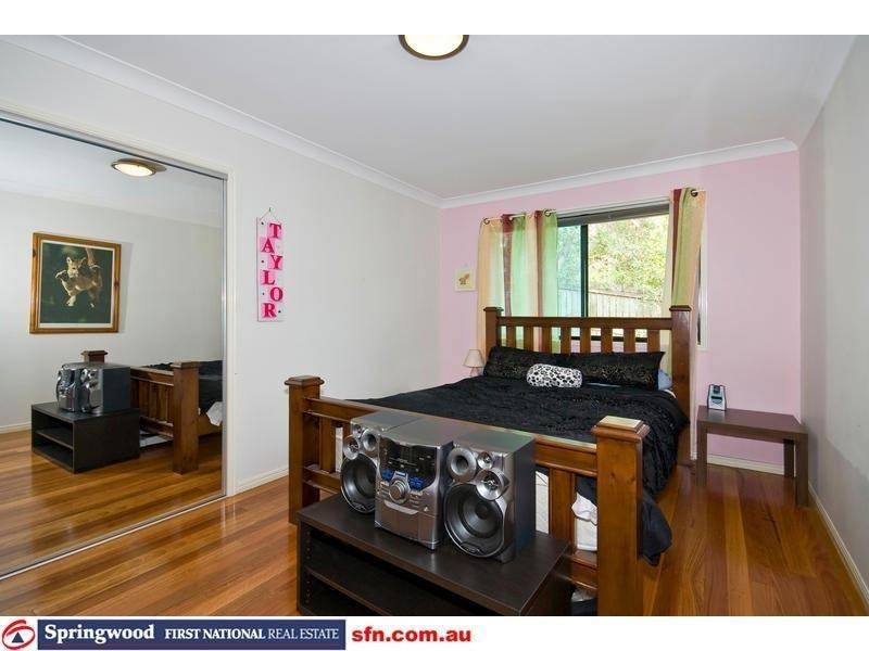 5 Antonia Court, Tanah Merah QLD 4128