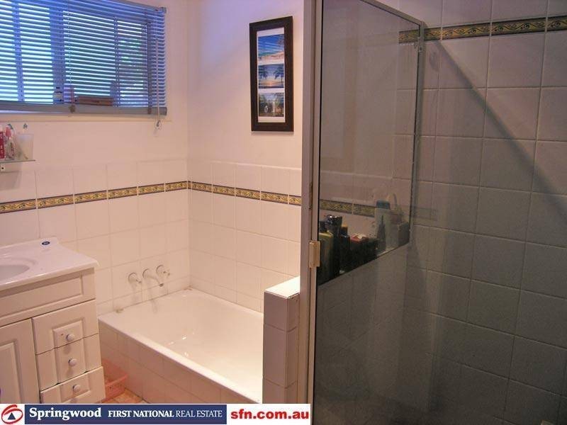 13 Sports Drive, Underwood QLD 4119