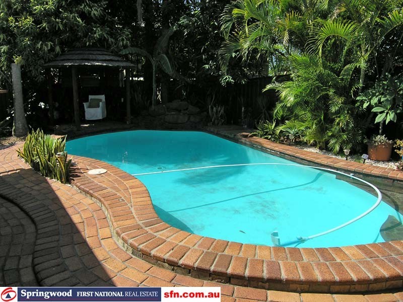 4 Lilygreen Court, Springwood QLD 4127