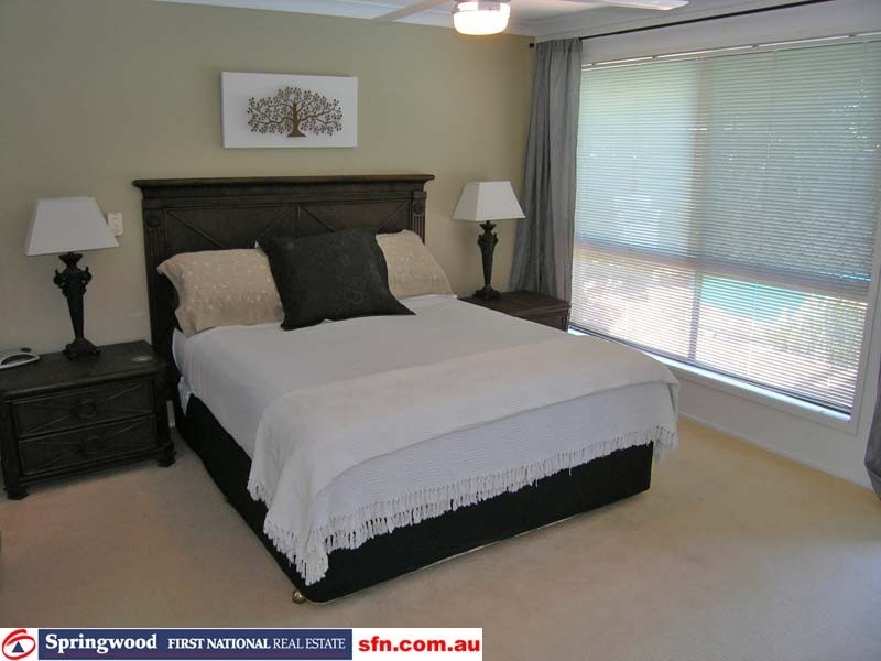 4 Lilygreen Court, Springwood QLD 4127