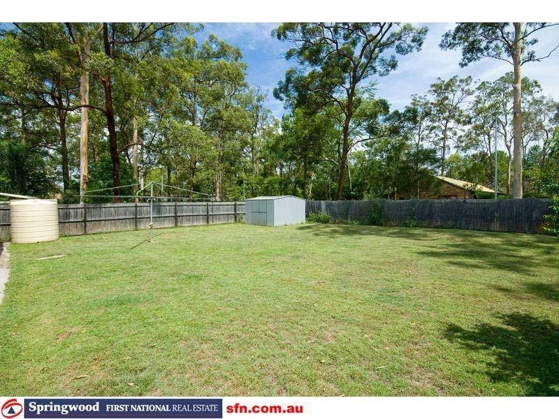 7 Bron Court, Loganlea QLD 4131