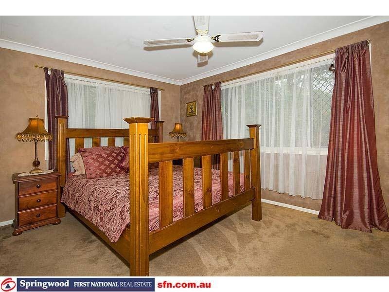 34 Leslie Parade, Slacks Creek QLD 4127