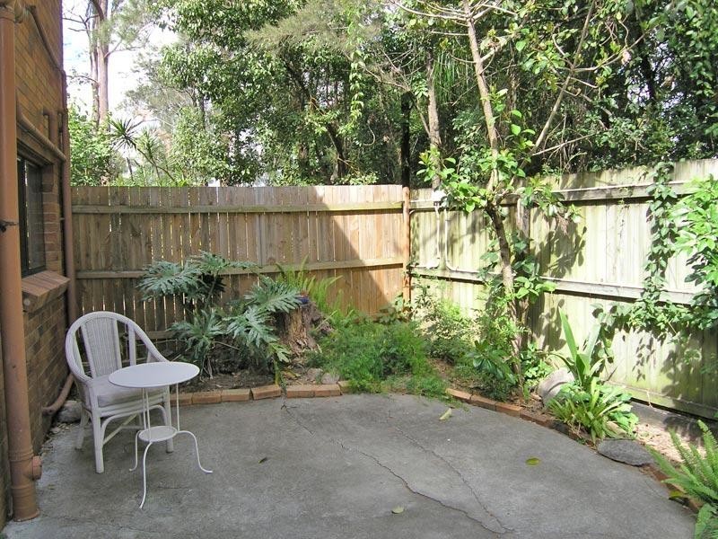 3/111 Barbaralla Drive, Springwood QLD 4127