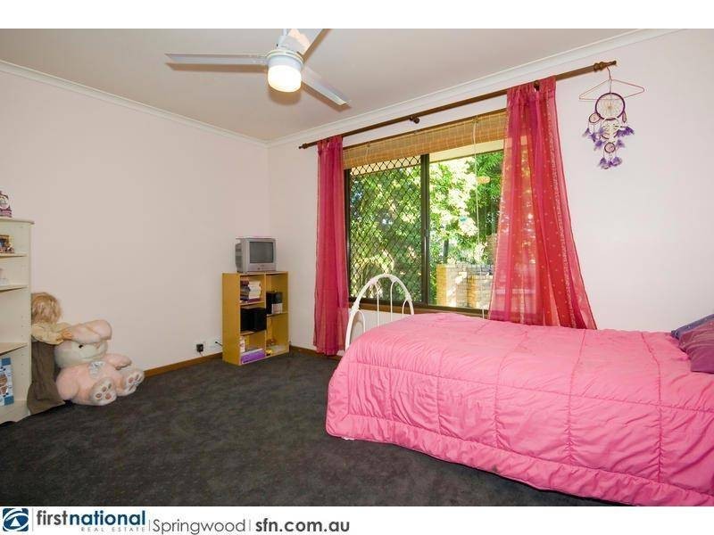 5 Maneroo Court, Springwood QLD 4127