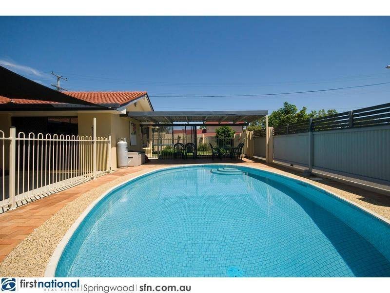 34 Westmoreland Boulevard, Springwood QLD 4127