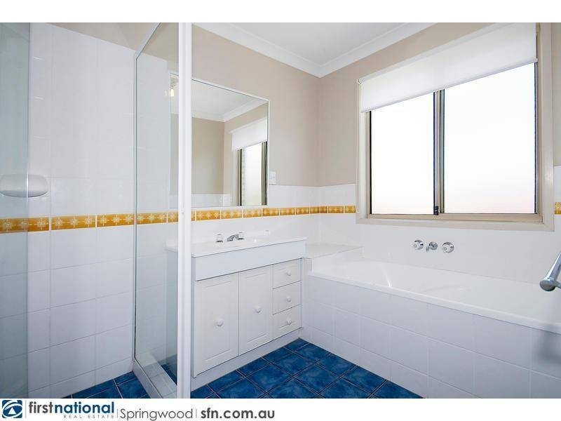 4 Freycinet Court, Loganholme QLD 4129