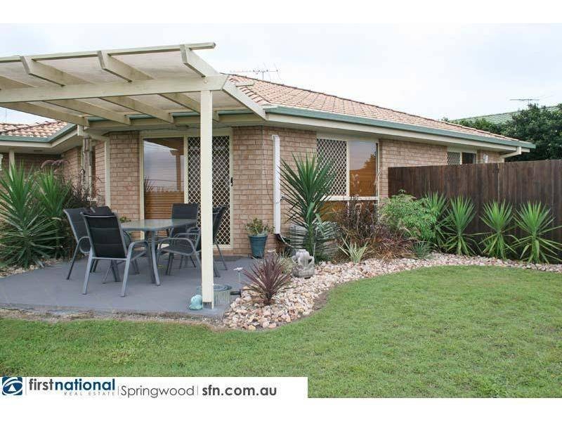54 Cowra Street, Tanah Merah QLD 4128