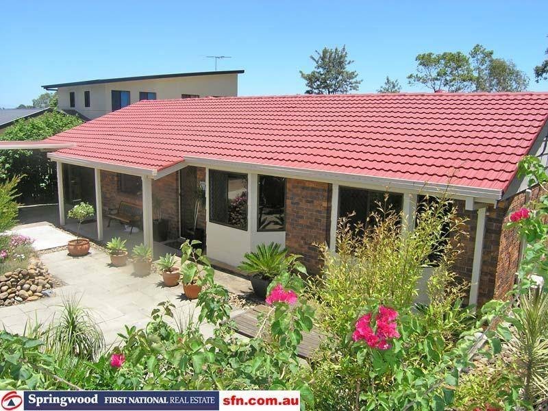 32 Gamenya Drive, Springwood QLD 4127