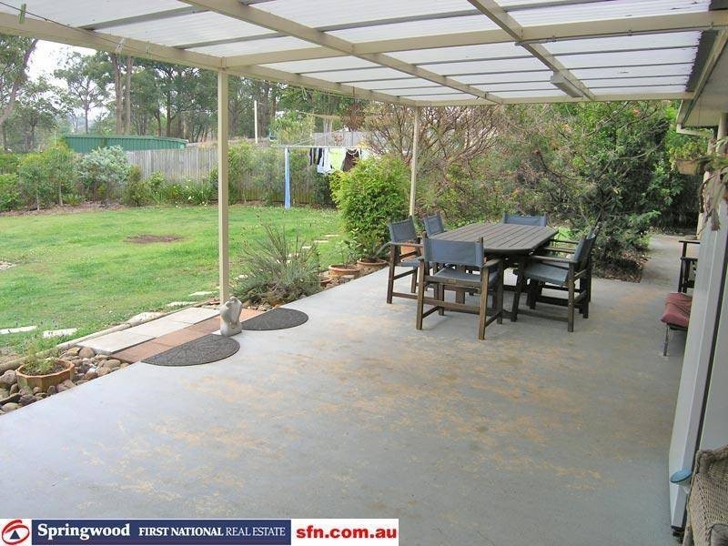 32 Gamenya Drive, Springwood QLD 4127