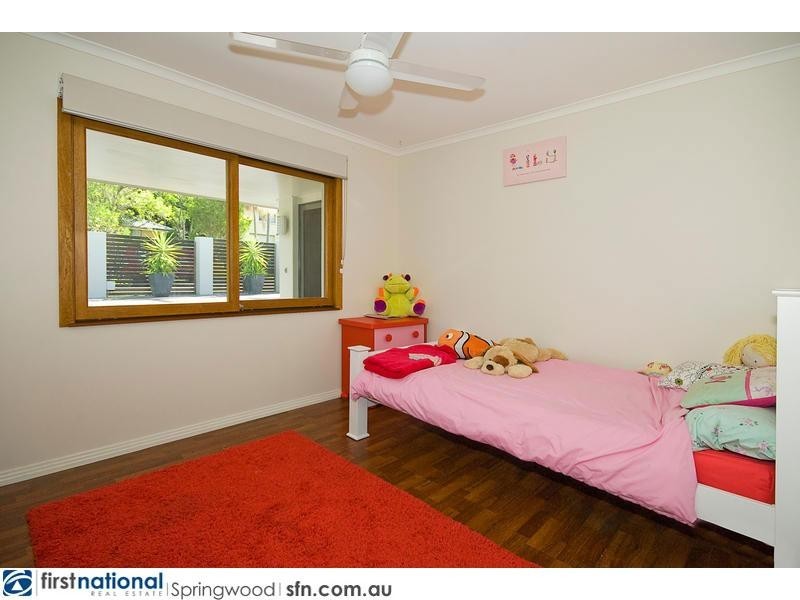 19 Raquel Avenue, Springwood QLD 4127