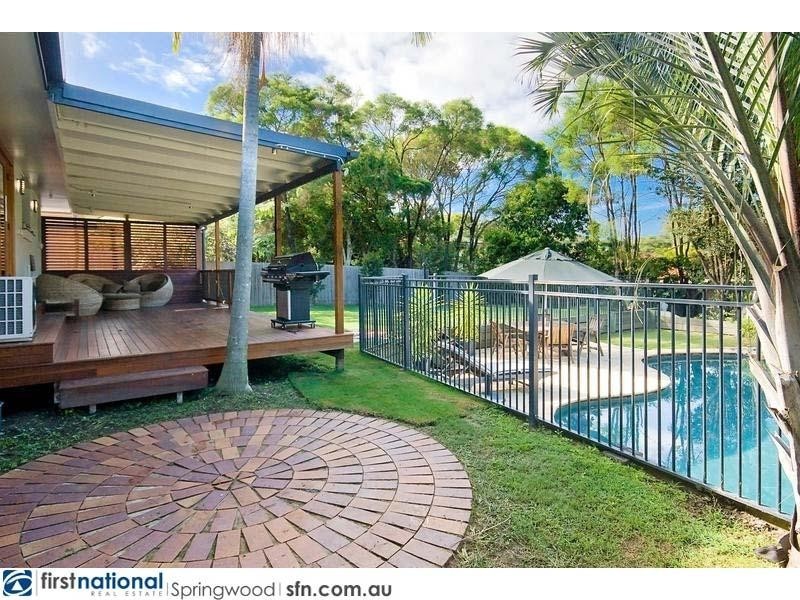 19 Raquel Avenue, Springwood QLD 4127