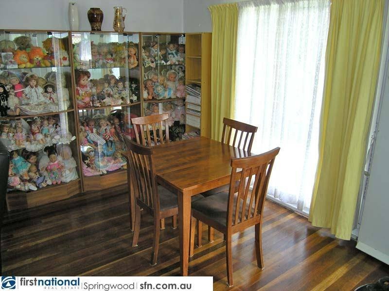 8 Damian Court, Slacks Creek QLD 4127