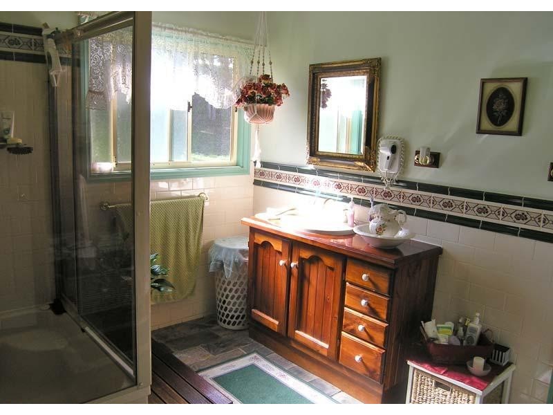 36 Melaleuca Drive, Lamb Island QLD 4184