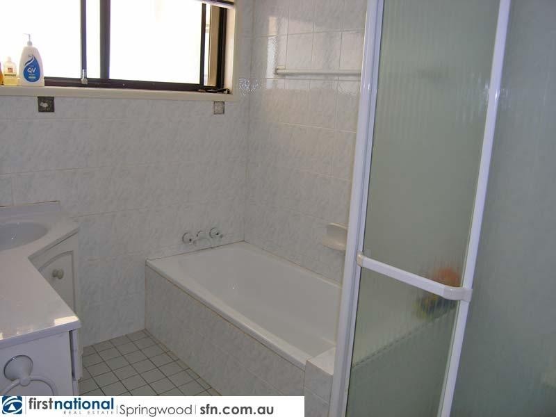 46 Wootton Crescent, Springwood QLD 4127