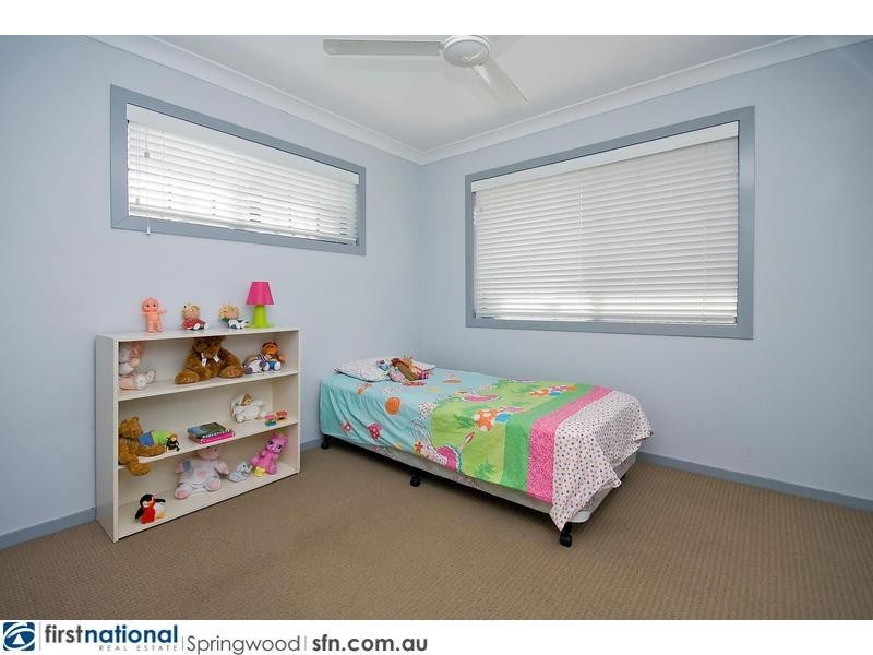 25 Jardine Drive, Springwood QLD 4127