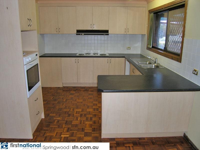 13 Clarinda Avenue, Springwood QLD 4127