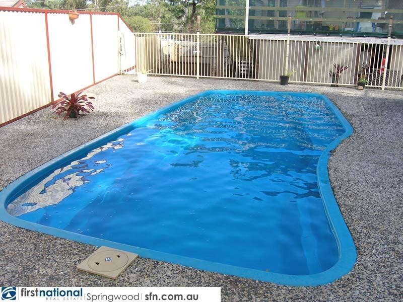 217 Station Road, Woodridge QLD 4114