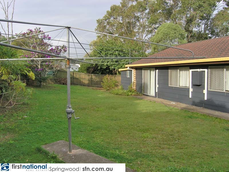 6 Shortland Street, Springwood QLD 4127