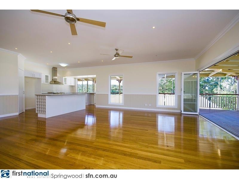 3 John Markwell Parade, Daisy Hill QLD 4127