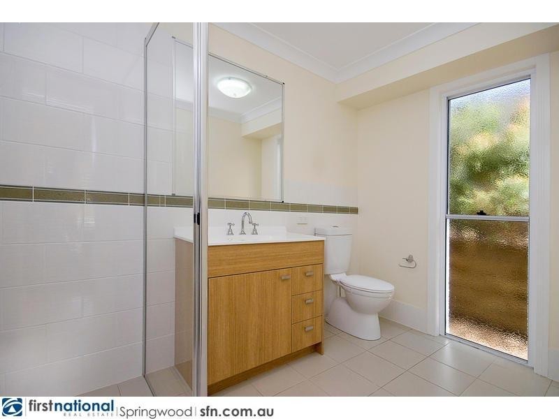 3 John Markwell Parade, Daisy Hill QLD 4127