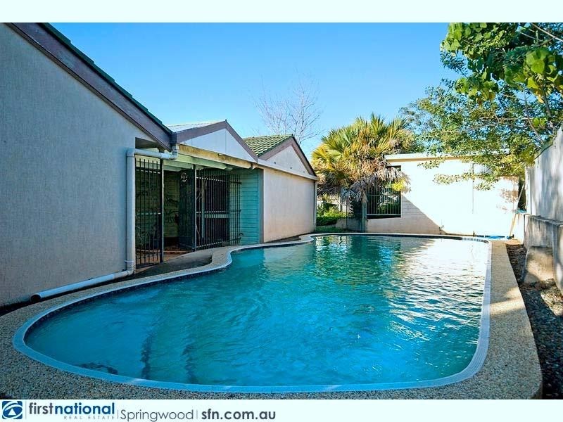 42 Barbaralla Drive, Springwood QLD 4127