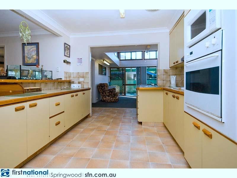 42 Barbaralla Drive, Springwood QLD 4127
