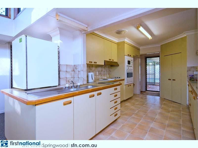 42 Barbaralla Drive, Springwood QLD 4127