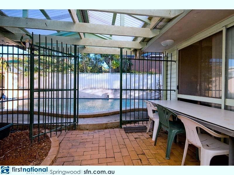 42 Barbaralla Drive, Springwood QLD 4127