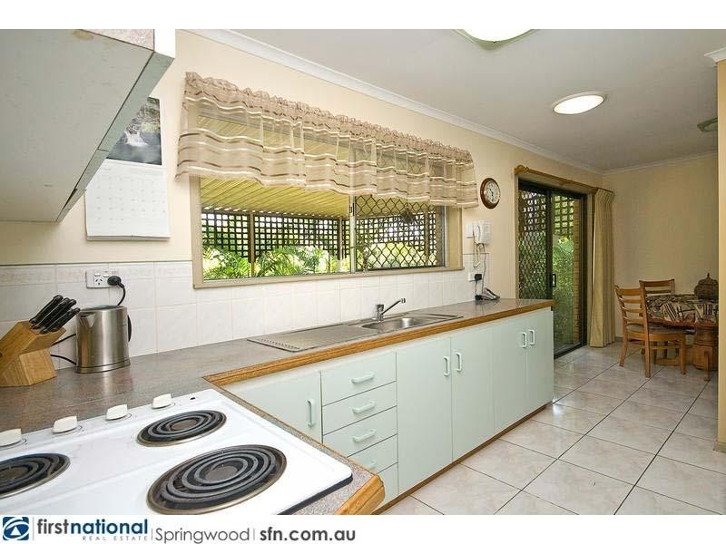 55 Barbaralla Drive, Springwood QLD 4127