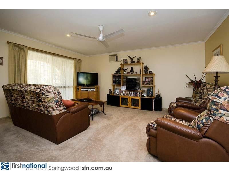 55 Barbaralla Drive, Springwood QLD 4127