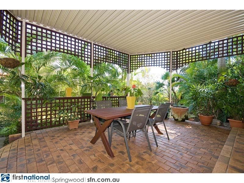 55 Barbaralla Drive, Springwood QLD 4127