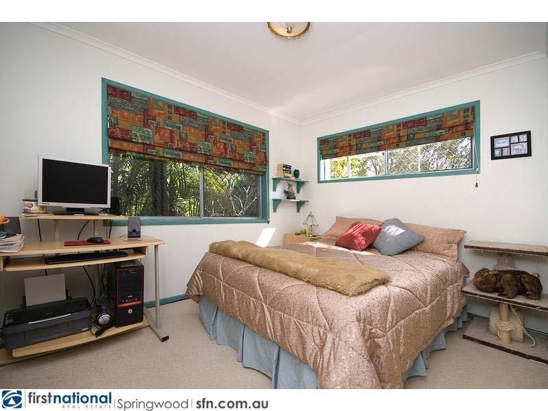 55 Barbaralla Drive, Springwood QLD 4127