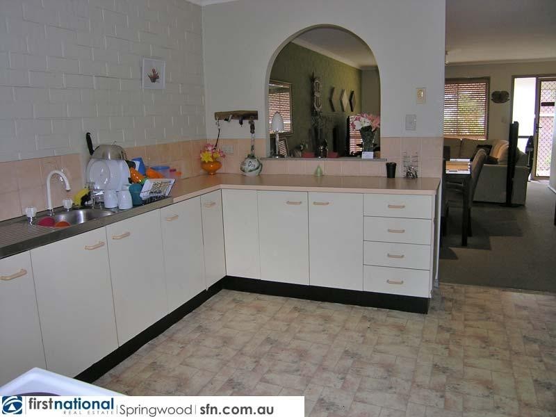 4/184 Ewing Road, Woodridge QLD 4114
