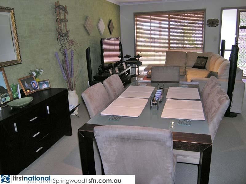 4/184 Ewing Road, Woodridge QLD 4114