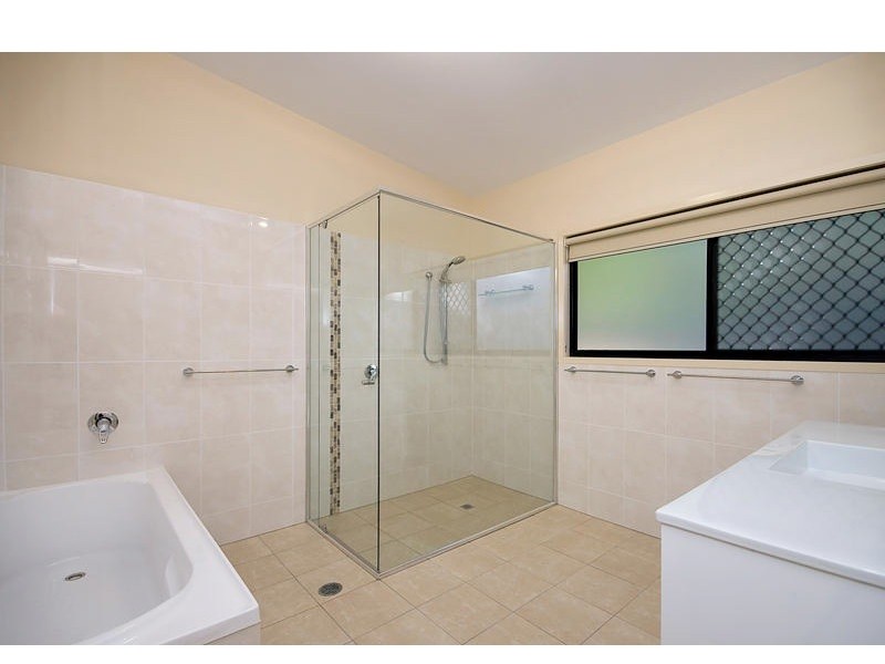 11 Lindsay Court, Cornubia QLD 4130