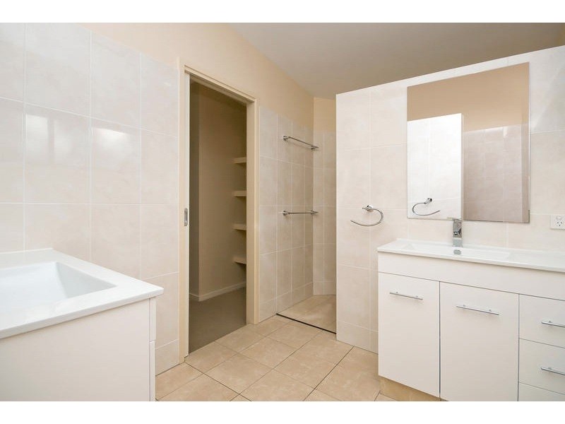 11 Lindsay Court, Cornubia QLD 4130