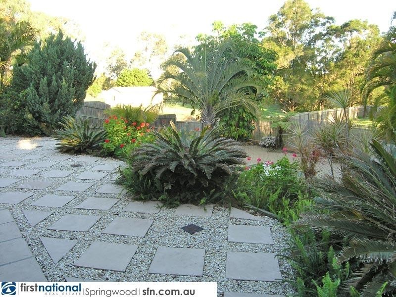 32 Yvonne Crescent, Mount Warren Park QLD 4207