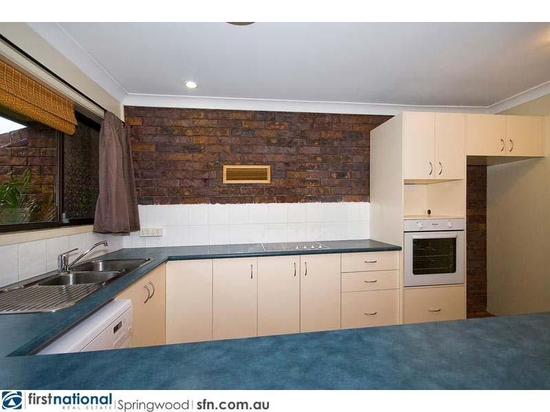 40 Gamenya Drive, Springwood QLD 4127