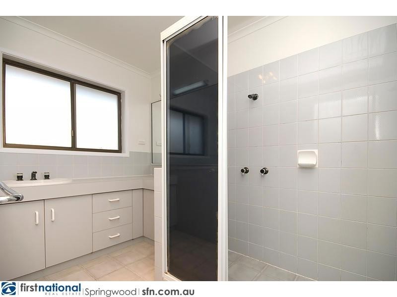 1/130 Shailer Road, Shailer Park QLD 4128