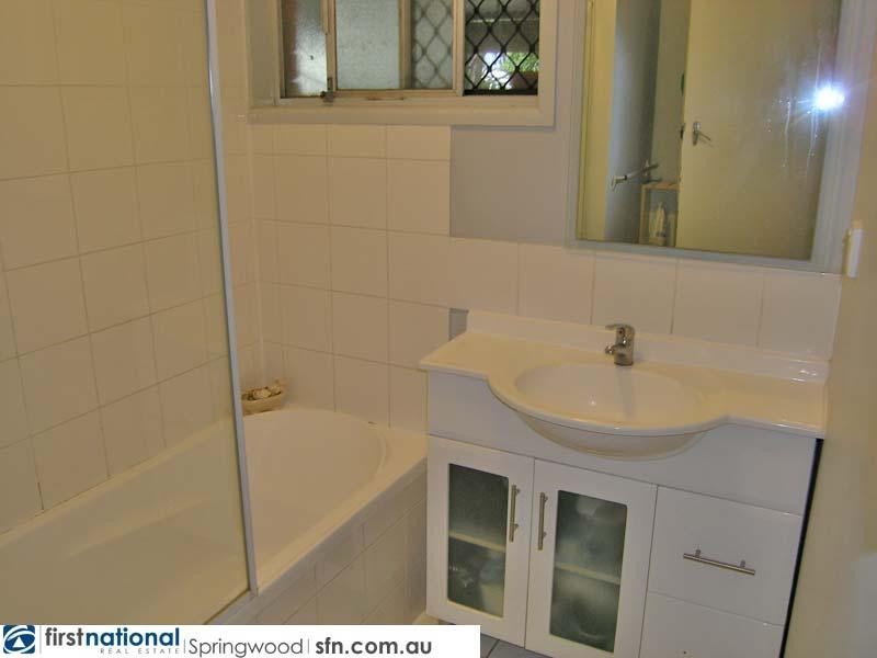 3 Kumbari Street, Rochedale South QLD 4123