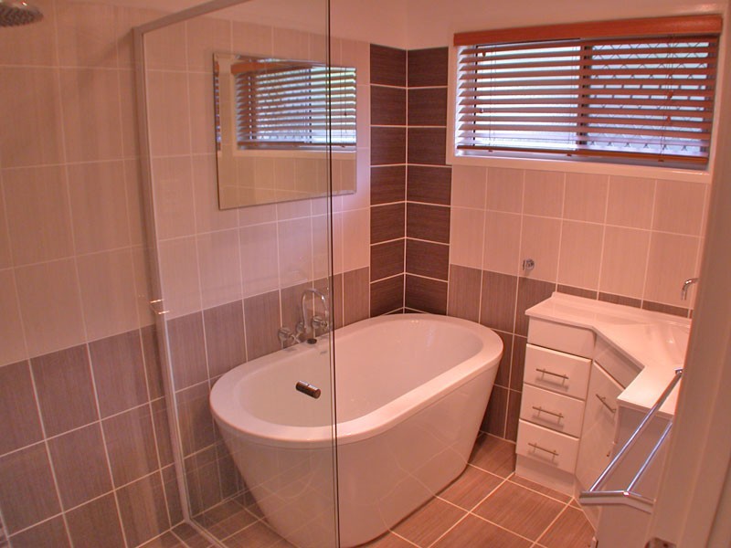 4 Farrington Court, Daisy Hill QLD 4127