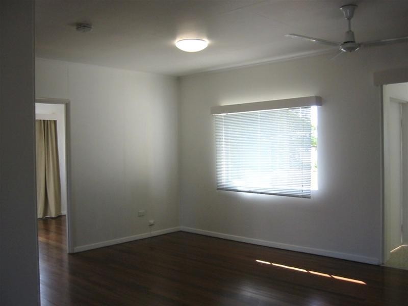 1-4 /78 Owen Street, Innisfail QLD 4860