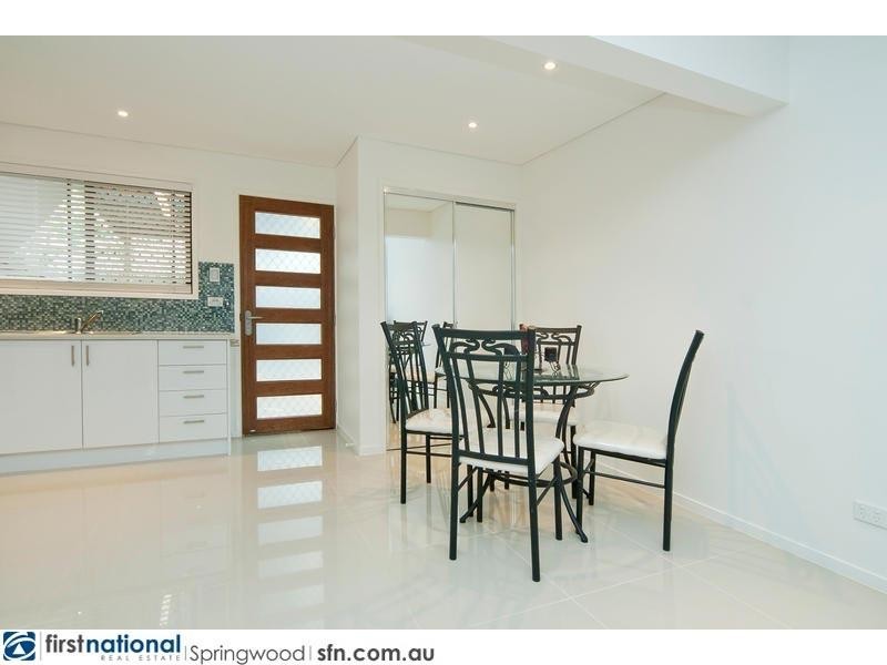 21/123 Barbaralla Drive, Springwood QLD 4127