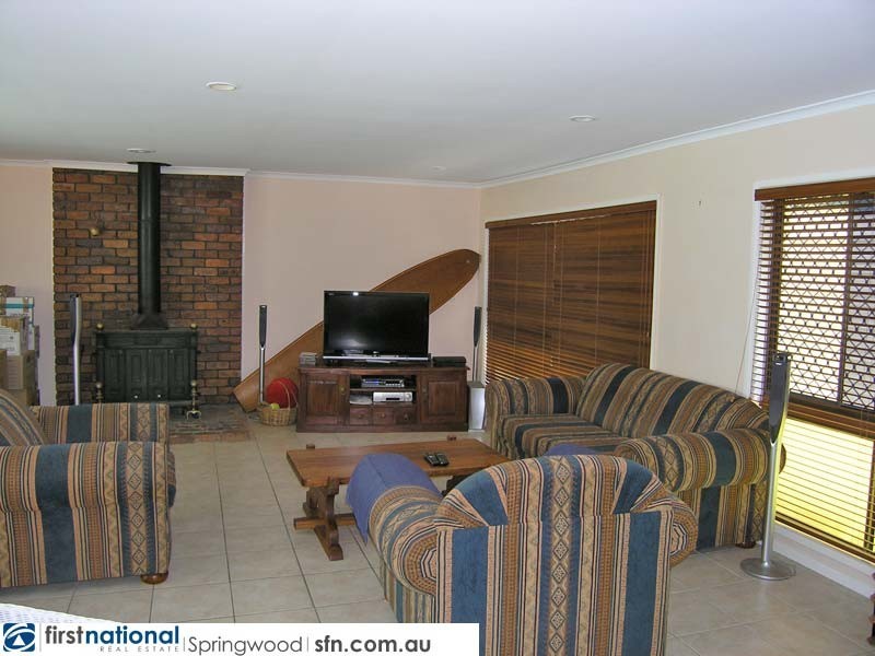 4 Desiree Court, Springwood QLD 4127