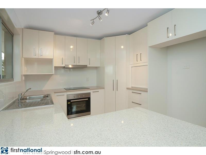 8 Elder Court, Shailer Park QLD 4128