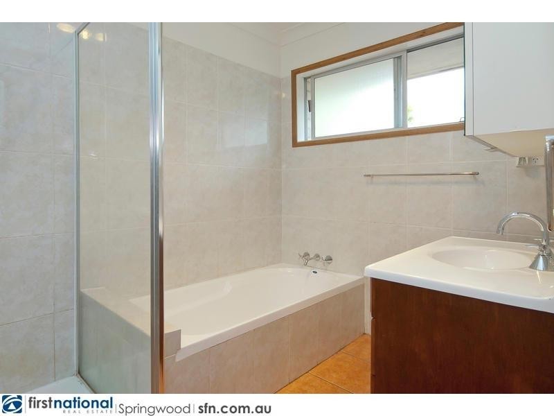23 Raquel Avenue, Springwood QLD 4127