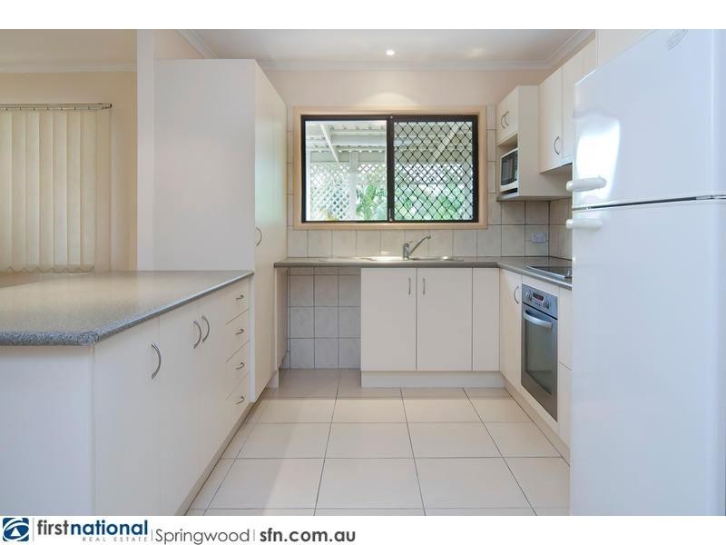 12 Wyclif Avenue, Springwood QLD 4127
