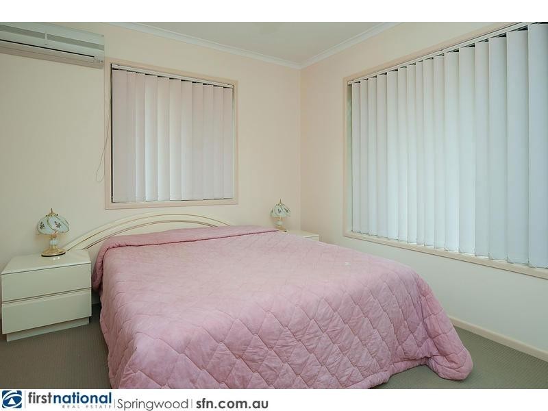 12 Wyclif Avenue, Springwood QLD 4127