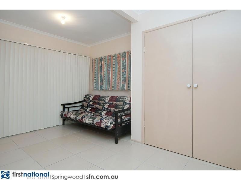 12 Wyclif Avenue, Springwood QLD 4127