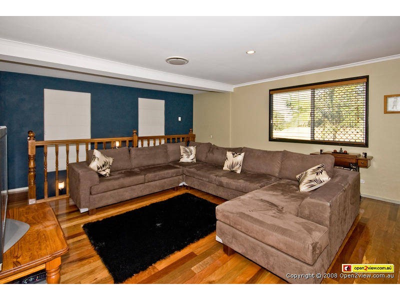 7 Morgan Court, Springwood QLD 4127